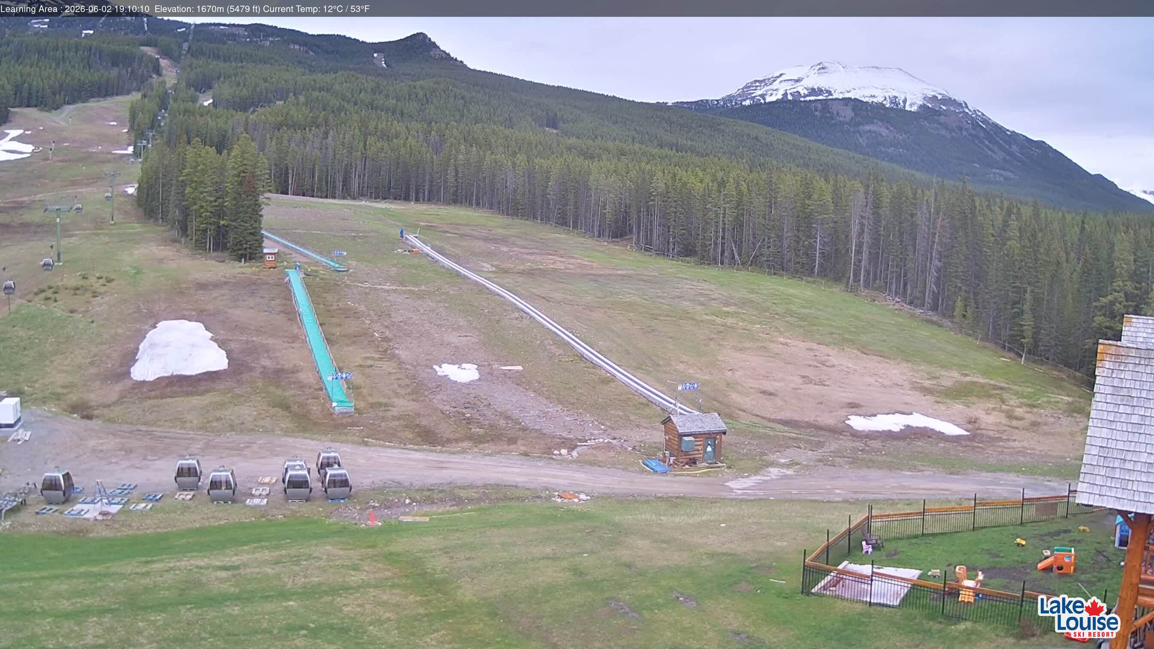 Learning Area & Tube Park